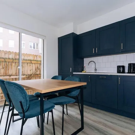 Apartamento Centrally Located & Spacious 4bd House- St Kevin's *