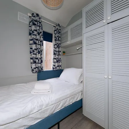 Centrally Located & Spacious 4bd House- St Kevin's Hébergement de vacances