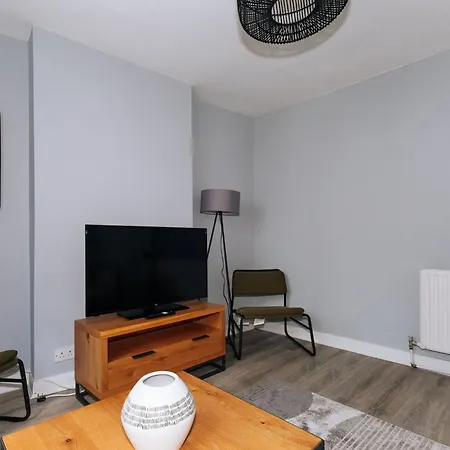 Holiday home Centrally Located & Spacious 4bd House- St Kevin's *